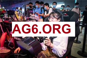 乌兹秒躲石头人R：闪不出来，弹幕绝对狂喷！可惜主播闪出来了！